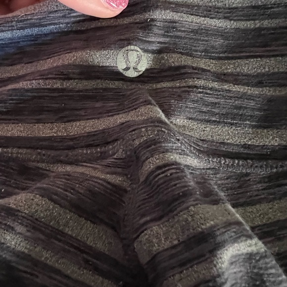 Lululemon striped tights. Size small. - Picture 4 of 6